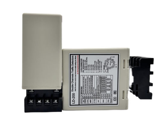 kopen Snelle reactietijd en hoge gevoeligheid Compact Dual Channel Vehicle Loop Detector voor Security Gate online vervaardiging