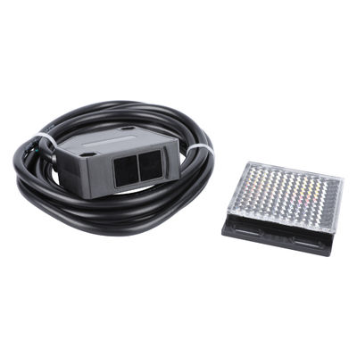 kopen Reflectieve fotosensor met relais-uitgang en snelle reactie perfect voor garagedeuren online vervaardiging